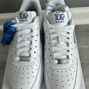 White and Blue Delta Women’s Sneakers